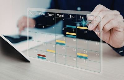 Coaches - How To Be Booked Solid Using AI